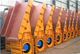 雙質(zhì)體振動(dòng)給料機(jī)12.jpg 雙質(zhì)體振動(dòng)給料機(jī)12.jpg